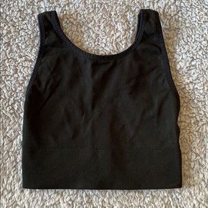 Sports crop top